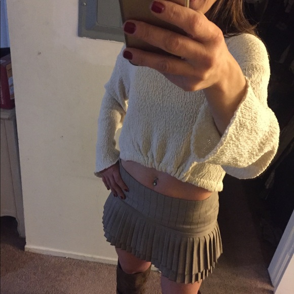 Juicy Couture Flirty Skirt - Picture 4 of 6